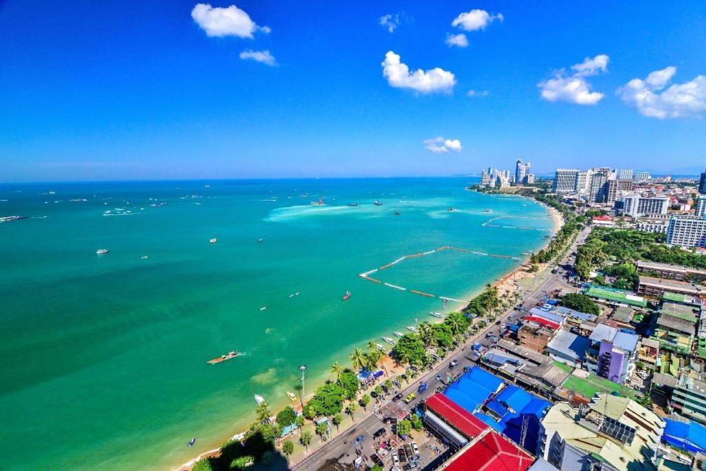T5 Suites Pattaya Exterior foto