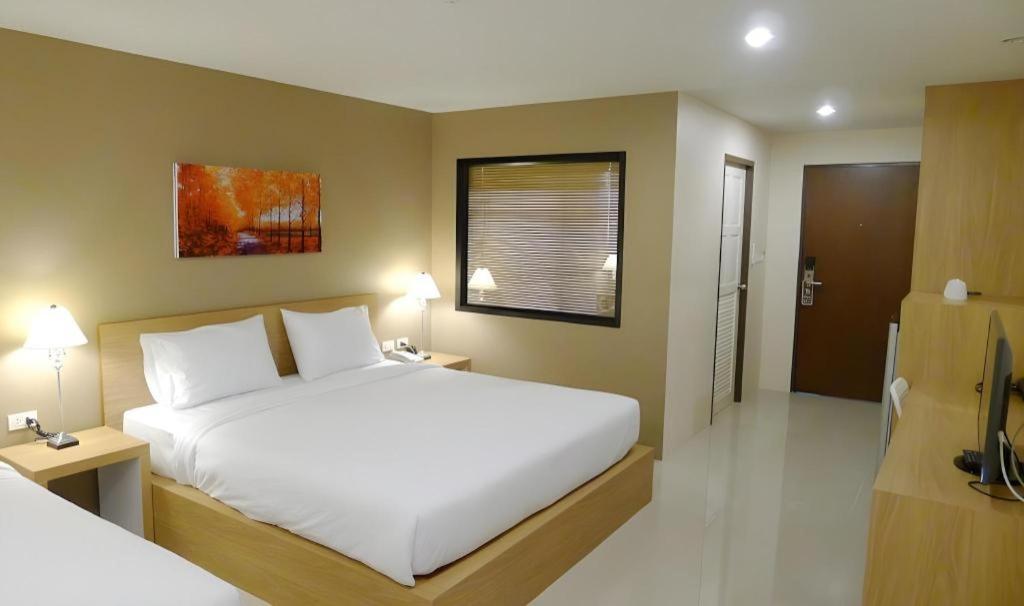 T5 Suites Pattaya Exterior foto